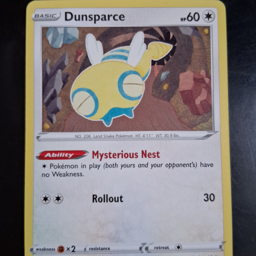 Dunsparce - 207/264 - Fusion Strike - Regular - Uncommon - English