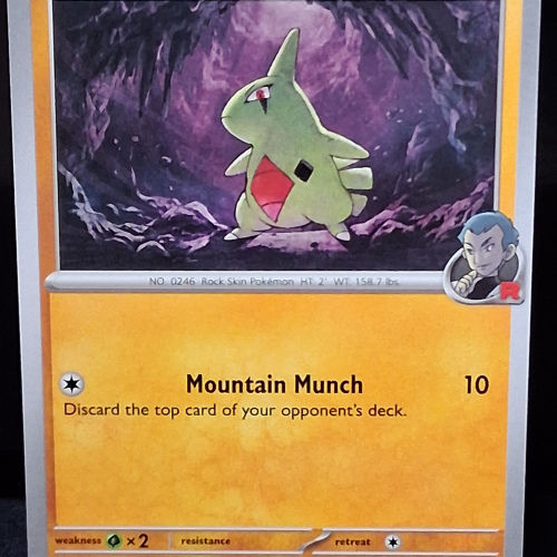 Larvitar - 094/182 - Destined Rivals - Regular - Common - English